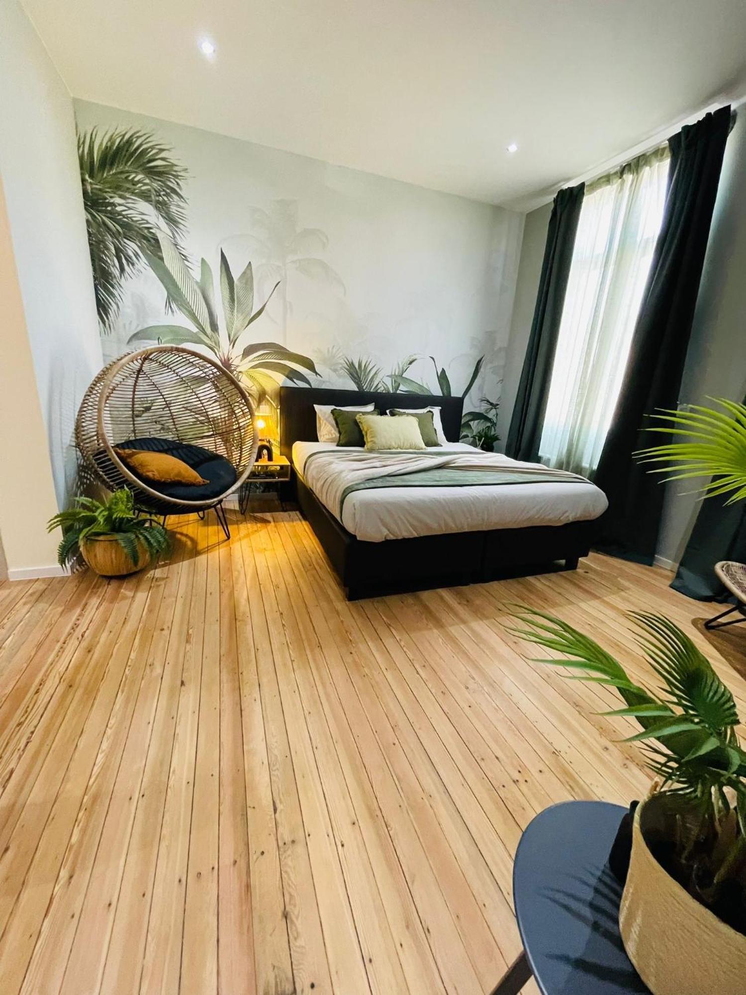Appartement Exotique Avec Bain Balneo Liegi Esterno foto